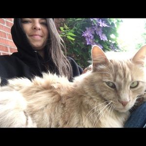 Meet your Posher, Dawni